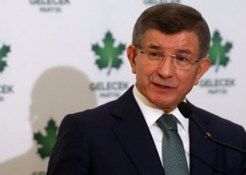 Davutoğlu: Ülkeyi Bahçeli yönetiyor