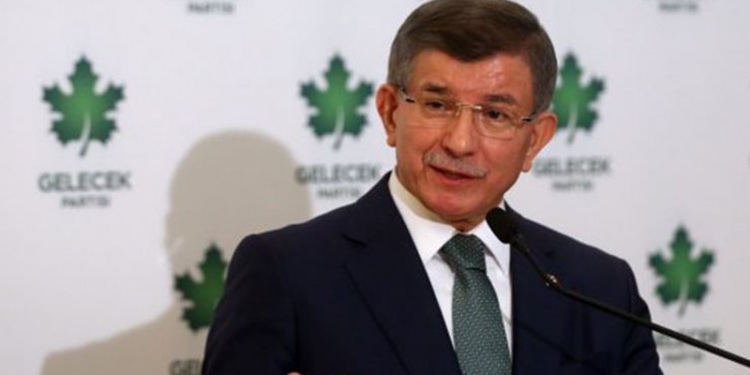 Davutoğlu’ndan Erdoğan’a ‘saldırı’ tepkisi