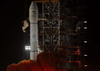 Çin’in keşif aracı Çang’ı-5, Ay’ın yörüngesine girdi