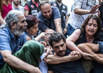 Cumartesi Anneleri: Sözde reformları bırakın adliyeleri adalete açın