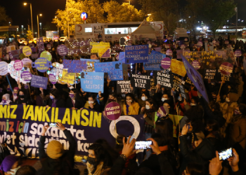 Kadınların isyanı ve öfkesi alanlara sığmadı: Direnişteyiz