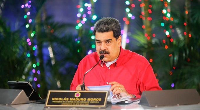 Maduro canlı yayında telefon numarasını paylaştı
