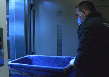 Pandemide apartman görevlileri de risk altında