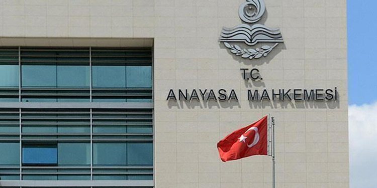 AYM gaz fişeği ile yaralanan mağdurun tazminat talebini haklı buldu AYM gaz fişeği ile yaralanan mağdurun tazminat talebini haklı buldu