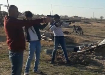 Oğullarına atış talimi yaptıran babaya gözaltı