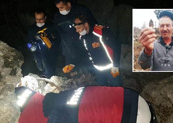 Kayıp çobanın cansız bedeni kayanın altında bulundu