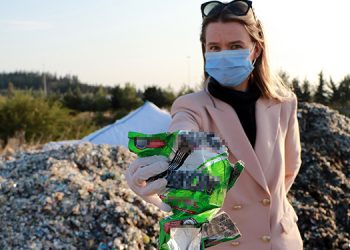 Çöp ithal edip sokağa döküyorlar!