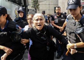 AYM, Cumartesi Anneleri’nin 700’üncü haftasındaki saldırıya ilişkin görüş istedi