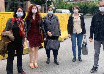 Cumhuriyet Gazetesi çalışanlarının davası ertelendi