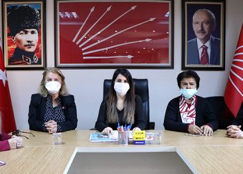 İzmir’de 475 bin esnaf kepenk kapatma noktasına geldi