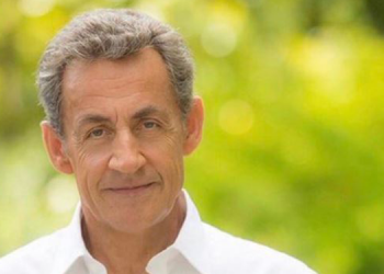 Fransa eski Cumhurbaşkanı Sarkozy’ye rüşvetten hapis istemi