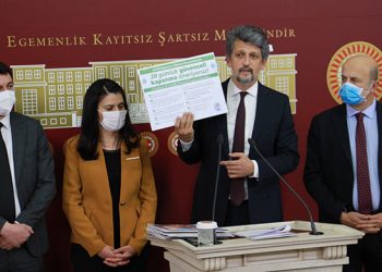 HDP’den ‘Hayatta Kalmak İçin 28 Gün Güvenceli Kapanma’ çağrısı HDP’den ‘Hayatta Kalmak İçin 28 Gün Güvenceli Kapanma’ çağrısı