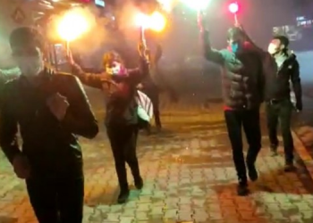 HDP’li gençlerden açlık grevlerine destek yürüyüşü