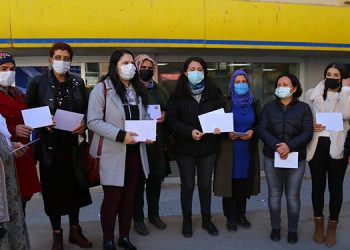 Tutuklu kadın siyasetçilere kart gönderildi