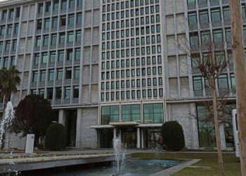 ‘İBB’de yolsuzluk’ haberlerine erişim engeli