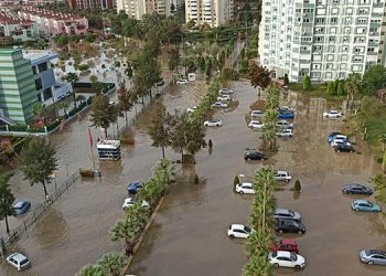 Burası İzmir!