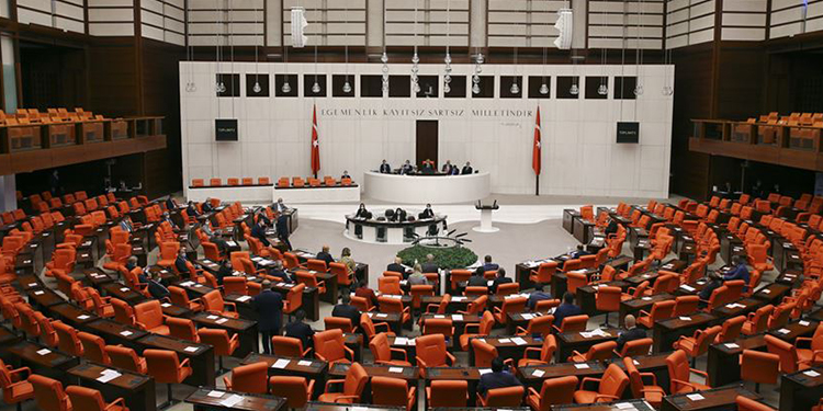 Çıplak aramanın araştırılması için alt komisyon önergesi Çıplak aramanın araştırılması için alt komisyon önergesi