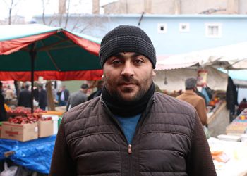 Pazar esnafının tek umudu sınır kapısının açılması