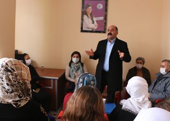 Öztürk: Ülke tecrit altında çözüm halkların birlikteliği