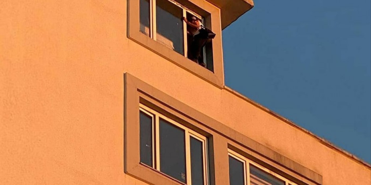 ‘Tehdit ediliyorum’ diyen kadın intihar girişiminde bulundu ‘Tehdit ediliyorum’ diyen kadın intihar girişiminde bulundu