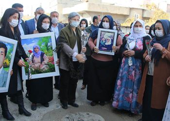 Taybet Ana anıldı: Adalet 5 yıldır Silopi sokaklarında yerlerde