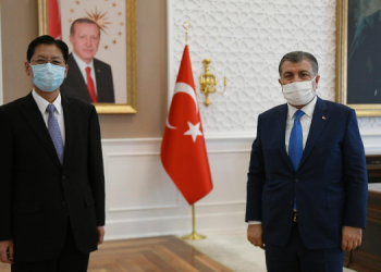 Bakan Koca, Çin Ankara Büyükelçisi Liu Shaobin ile görüştü