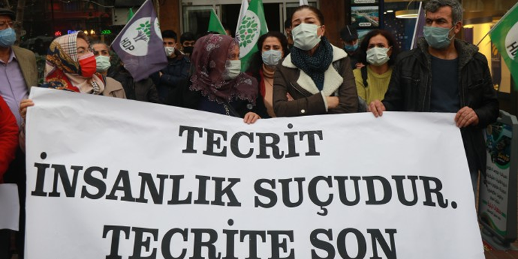 Fatih’te açlık grevlerine destek eylemi Fatih’te açlık grevlerine destek eylemi