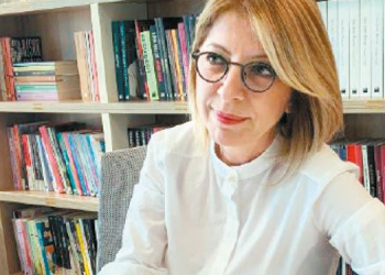 Gazeteci Fergün Atalay’ı habersiz AKP üyesi yaptılar