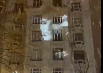 Sebat Apartmanı’na Dink ve güvercinler yansıtıldı