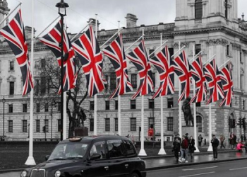 İngiltere’de üçüncü kez karantina ilanı