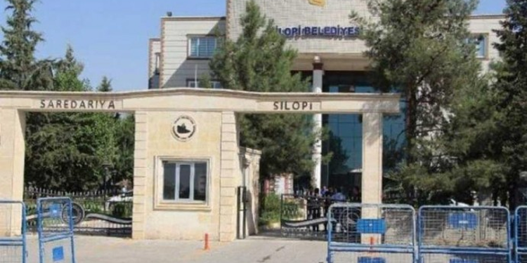 DSİ Silopi Belediyesi’ne 123 milyon TL borç çıkardı DSİ Silopi Belediyesi’ne 123 milyon TL borç çıkardı
