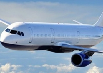 Endonezya’da yolcu uçağı denize düştü