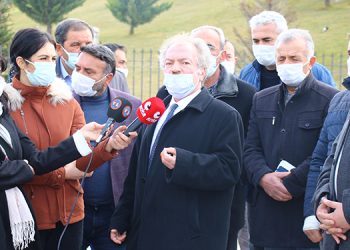 Traktörlerine ve tarlalarına haciz konulan çiftçiler Ankara’da