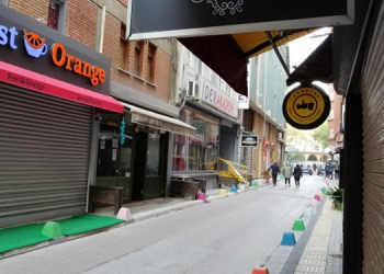 Esnaf iflas bayrağını çekti