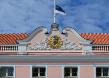 Estonya’da “Rusya’yla birleşme referandumu” önerisi kriz çıkardı Estonya’da “Rusya’yla birleşme referandumu” önerisi kriz çıkardı