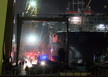 Gemide yangın çıktı
