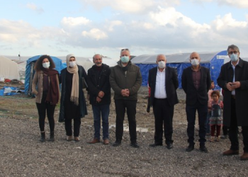 HDP’li heyet Suriyeli mültecileri ziyaret etti