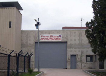 ‘İmralı tecrit işkencesi sona ermeli’