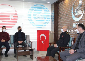 Jandarma komutanından ülkü ocağını ziyaret