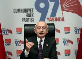Kılıçdaroğlu, ev kadınlarıyla bir araya geldi