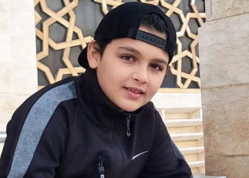 Gazze Şeridi’nde yaşayan 11 yaşındaki Filistinli rapçi, ilgi görüyor