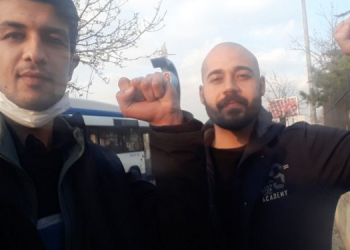 Polis, öğrencileri 3 saat otoparkta tuttuktan sonra serbest bıraktı