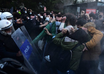Boğaziçi Üniversitesi öğrencilerine ev baskını: Çok sayıda gözaltı