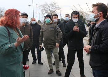 Öğrencilerin yürüyüşüne polis engeli
