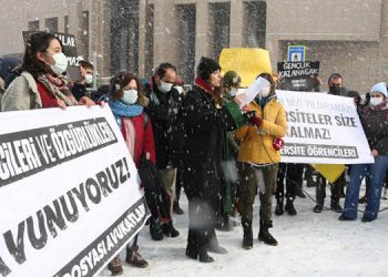 Gözaltında işkenceye suç duyurusu