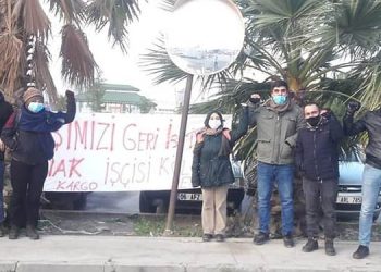 Ücretsiz izine çıkartılan işçiler eylem başlattı