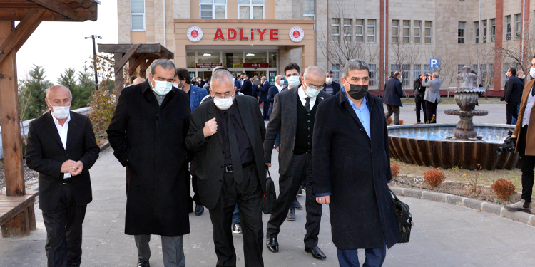 Yazıcıoğlu’nun ölümüyle ilgili üst düzey görevlilerin yargılanması başladı Yazıcıoğlu’nun ölümüyle ilgili üst düzey görevlilerin yargılanması başladı