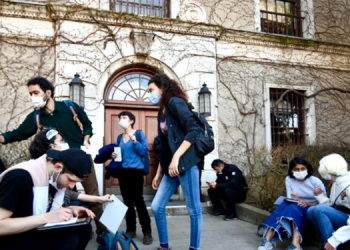 Boğaziçili öğrencilerden tutuklanan arkadaşlarına mektup