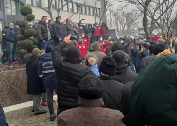 Grev kararı alan işçiler: Taleplerimiz karşılansın