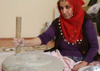 Hızır ayına öncülük eden kadınlar: Dualar barış ve insanlık için